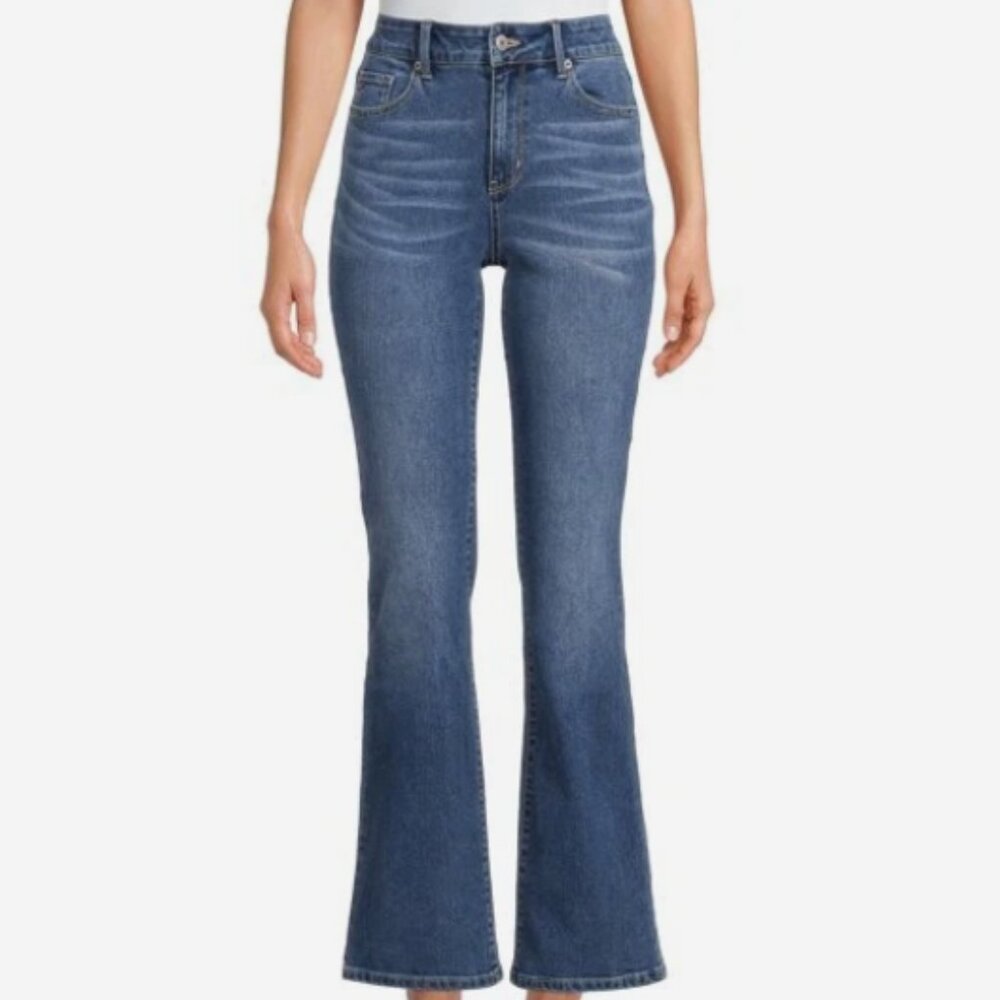 No Boundaries Junior Size 7 Mid Rise Bootcut Jeans Medium Wash Stretch Y2K NWT
